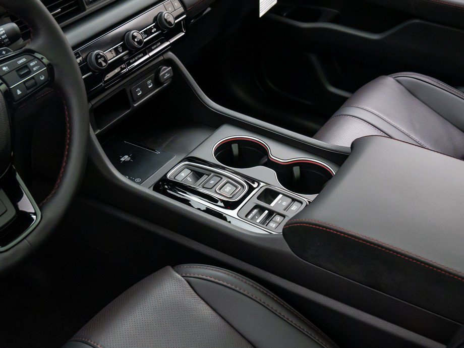 New 2026 Honda Pilot Black Edition image 13