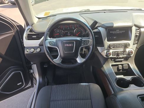 Used 2016 GMC Yukon SLE w/ Convenience Package AWD/4WD image 27