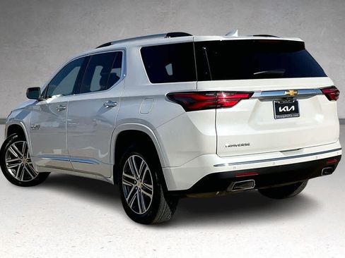 Used 2023 Chevrolet Traverse High Country image 4