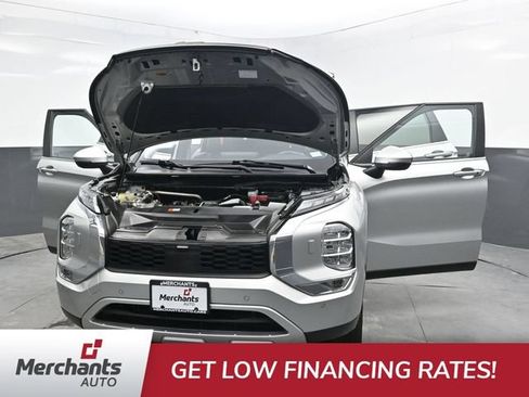 Used 2024 Mitsubishi Outlander SE AWD/4WD image 45