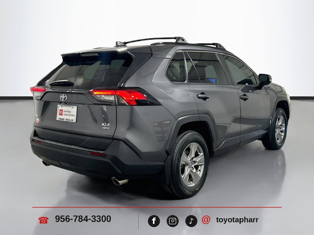 Used 2024 Toyota RAV4 XLE AWD/4WD image 4