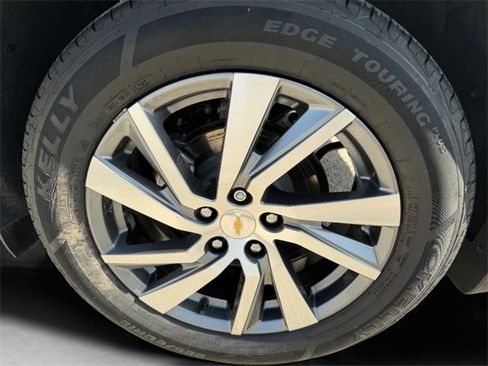 Used 2022 Chevrolet Equinox Premier image 9