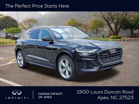 Used 2022 Audi Q8 Premium image 1