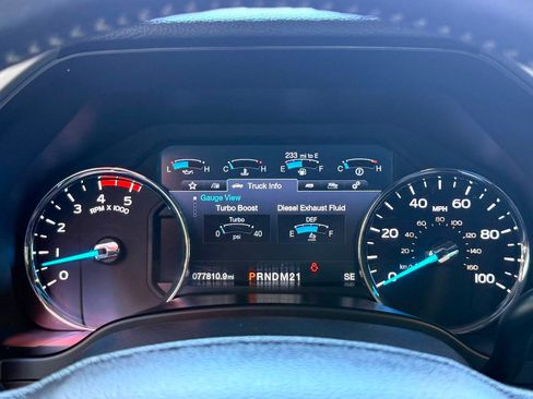 Used 2019 Ford F250 Lariat w/ Lariat Ultimate Package AWD/4WD image 26