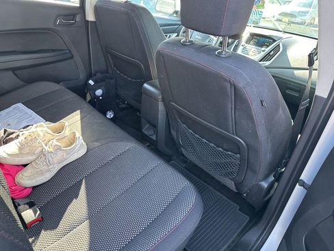 Used 2017 GMC Terrain SLE FWD image 21