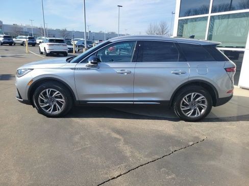 Certified 2023 Lincoln Corsair AWD w/ Equipment Group 101A image 3