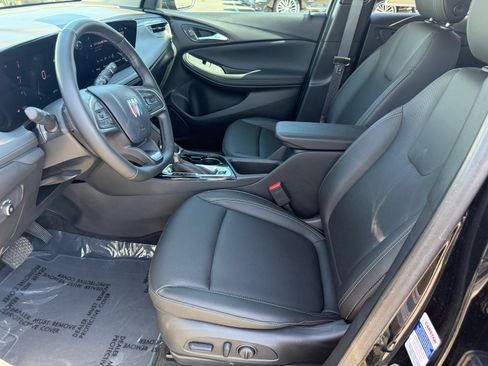 Used 2024 Buick Encore GX Sport Touring w/ Comfort Package FWD image 11