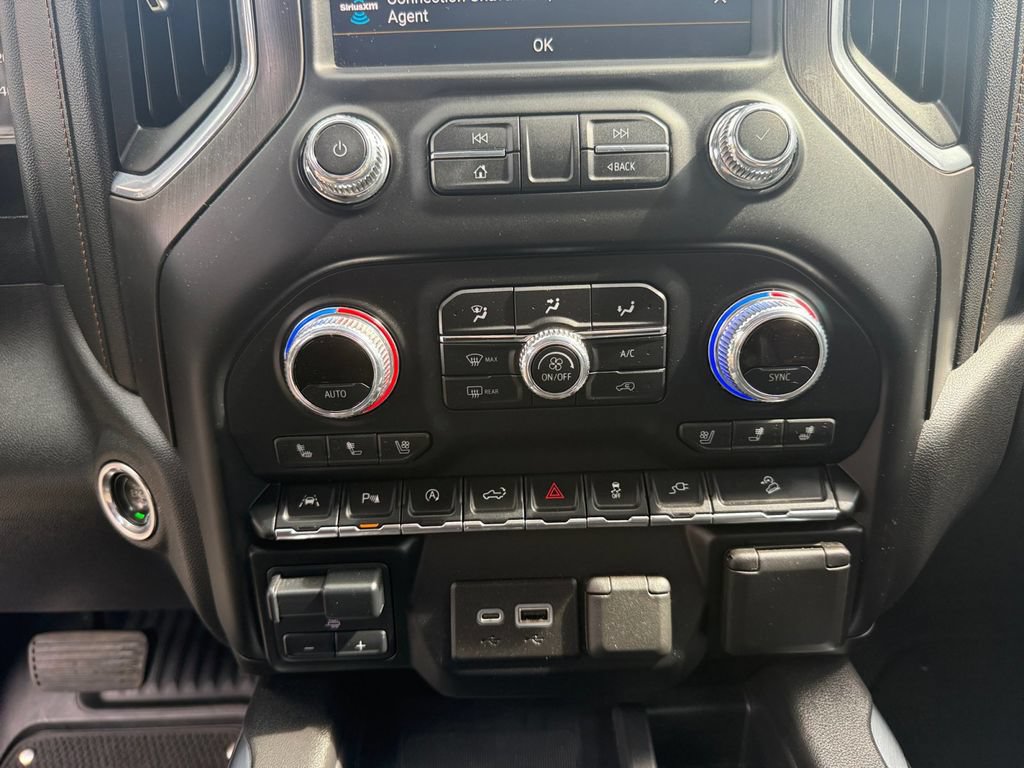 Used 2021 GMC Sierra 1500 AT4 w/ Technology Package AWD/4WD image 23