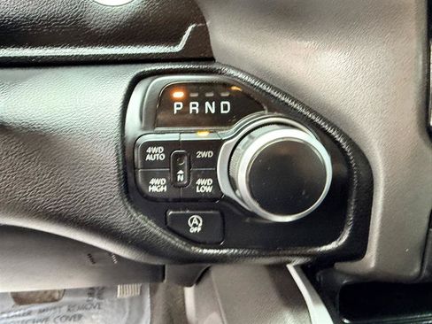 Used 2020 RAM 1500 Big Horn AWD/4WD image 35