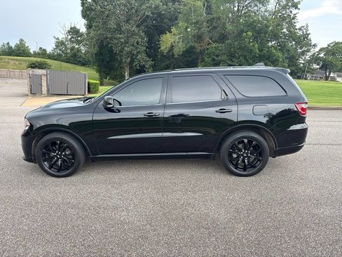 Used 2019 Dodge Durango R/T w/ Technology Group AWD/4WD image 3