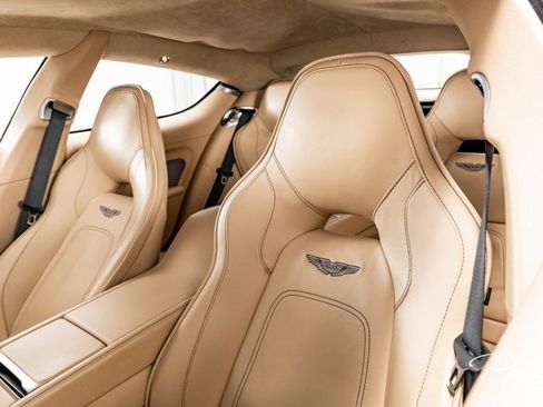 Used 2016 Aston Martin Rapide S image 30