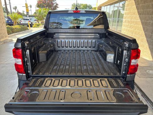 Used 2026 Ford Maverick XLT FWD image 30