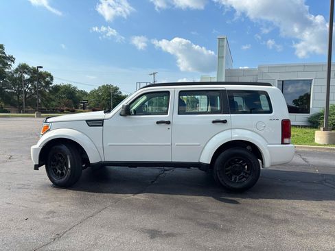 Used 2009 Dodge Nitro SE AWD/4WD image 4