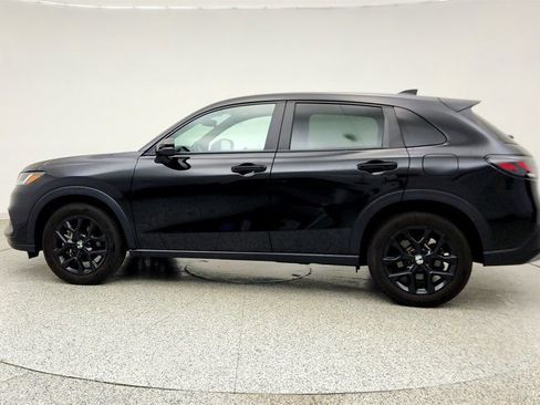 Used 2025 Honda HR-V Sport image 8