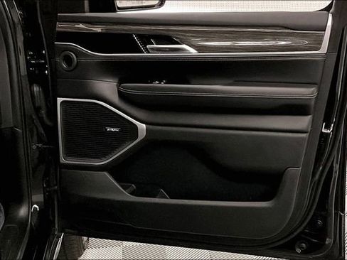 Used 2022 Jeep Wagoneer Series II image 21