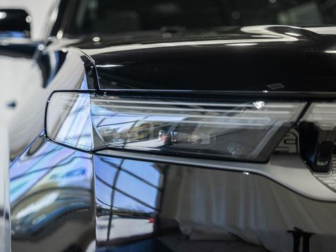 New 2026 Jeep Grand Wagoneer 4WD image 13