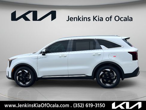 New 2026 Kia Sorento EX w/ EX Premium Package FWD image 6
