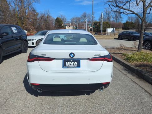 Used 2025 BMW 430i xDrive Coupe w/ Convenience Package image 11