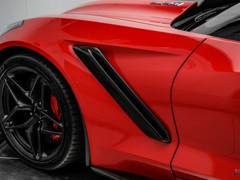 Used 2019 Chevrolet Corvette ZR1 RWD image 43