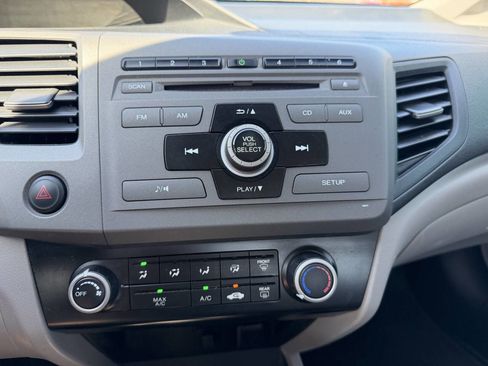 Used 2012 Honda Civic LX image 21