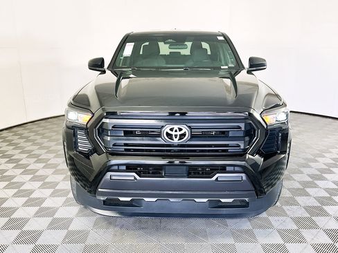 Used 2024 Toyota Tacoma SR image 8
