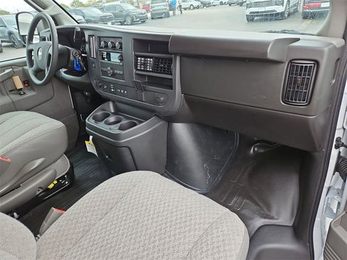 New 2025 Chevrolet Express 3500 Extended w/ Driver Convenience Package image 23
