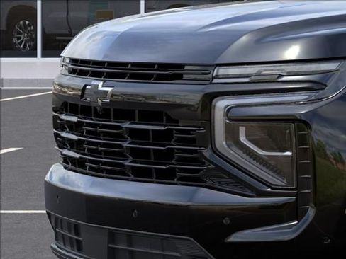New 2026 Chevrolet Suburban RST w/ Advanced Technology Package AWD/4WD image 13