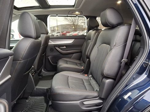 Used 2024 MAZDA CX-90 Plug-In Hybrid w/ Premium Pkg image 11