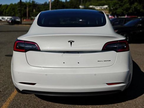 Used 2018 Tesla Model 3 Long Range AWD/4WD image 11