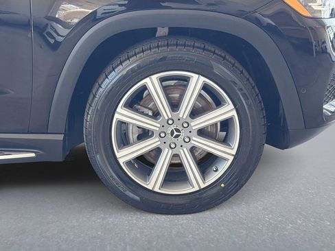 Used 2022 Mercedes-Benz GLS 450 4MATIC image 34