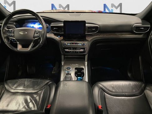 Used 2020 Ford Explorer Platinum image 10