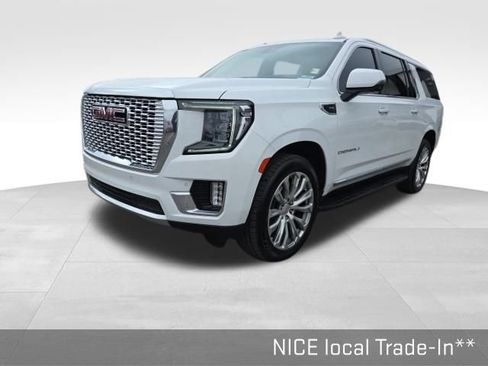 Used 2023 GMC Yukon XL Denali image 13