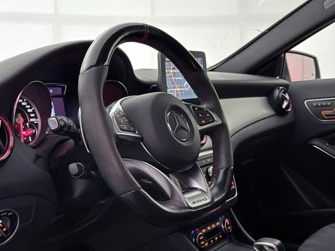 Used 2017 Mercedes-Benz GLA 45 AMG 4MATIC image 21