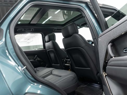 Used 2023 Land Rover Range Rover Sport SE Dynamic AWD/4WD image 13