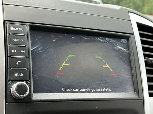 Used 2021 Nissan Frontier SV AWD/4WD image 13