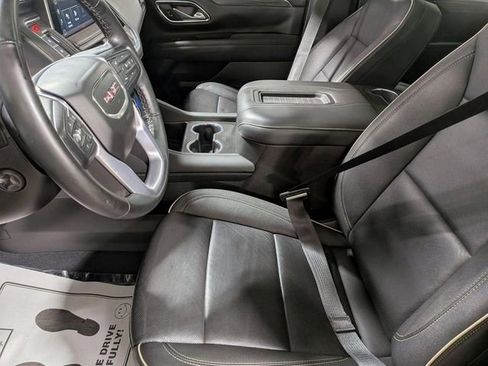 Used 2023 GMC Yukon SLT w/ SLT Premium Package AWD/4WD image 11
