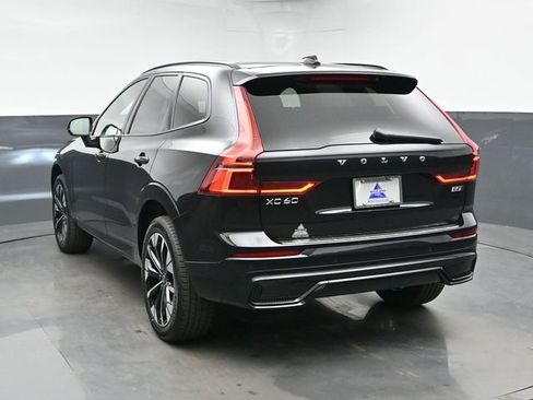 New 2026 Volvo XC60 B5 Plus w/ Protection Package Premier AWD/4WD image 8