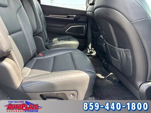 Used 2025 Kia Telluride S FWD image 46