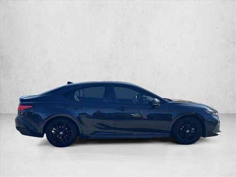 Certified 2025 Toyota Camry SE w/ Convenience Package image 4