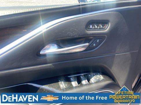 Used 2022 Cadillac Escalade Sport Platinum AWD/4WD image 35