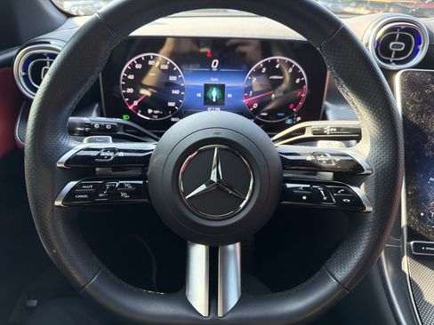 Certified 2024 Mercedes-Benz GLC 300 4MATIC image 18