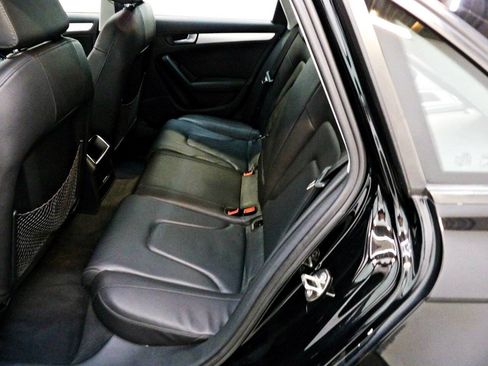 Used 2010 Audi A4 2.0T Premium FWD image 10