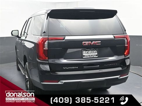 New 2026 GMC Yukon Elevation image 4