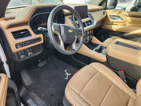 Used 2023 Chevrolet Tahoe Premier AWD/4WD image 9