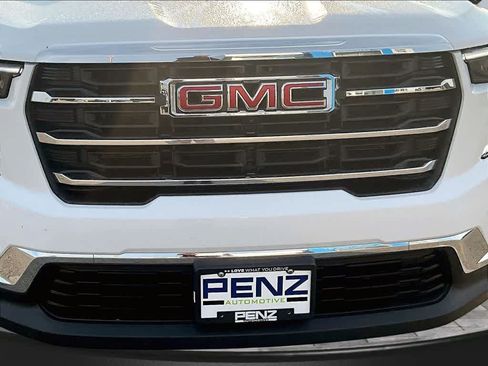 Used 2024 GMC Acadia Elevation AWD/4WD image 35
