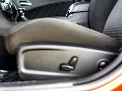 Used 2022 Dodge Charger R/T w/ Blacktop Package image 12