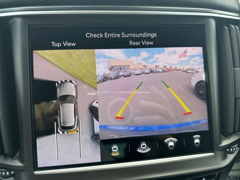 Used 2022 Maserati Levante GT image 16