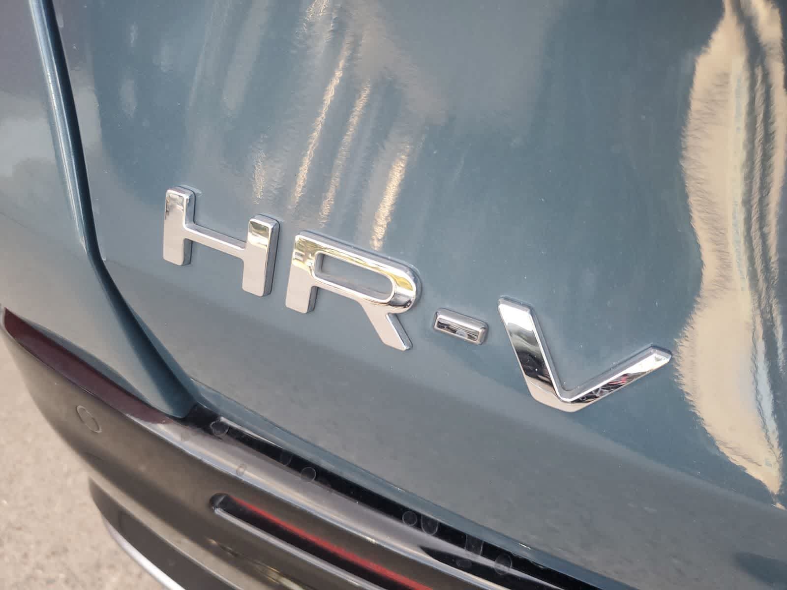 Used 2024 Honda HR-V EX-L image 10