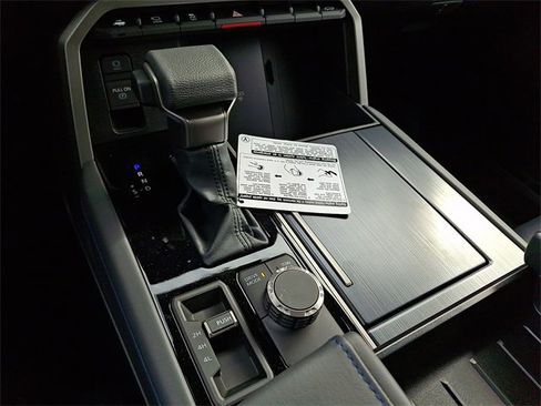 New 2026 Toyota Tundra Platinum image 7