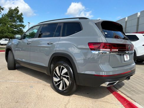 Used 2026 Volkswagen Atlas SE AWD/4WD image 8